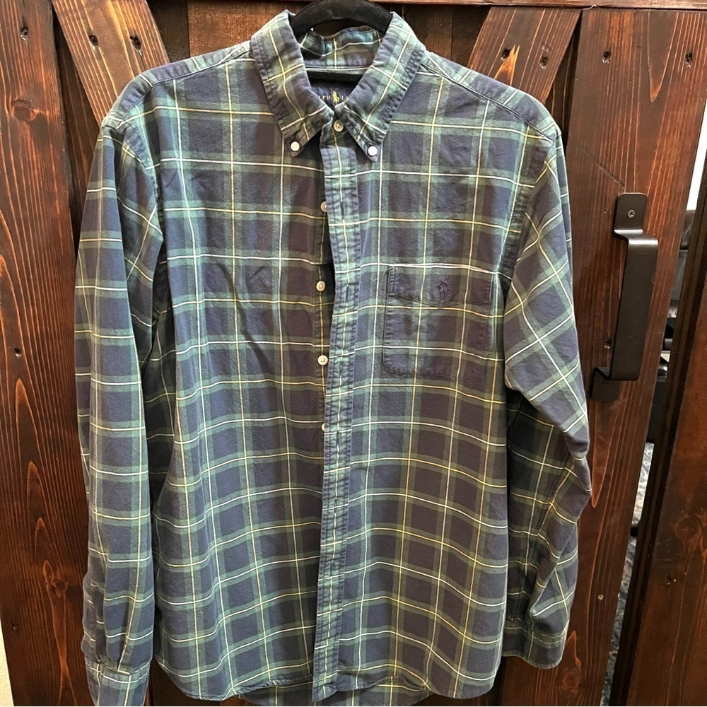 Ralph Lauren Polo Shirt - Size Large